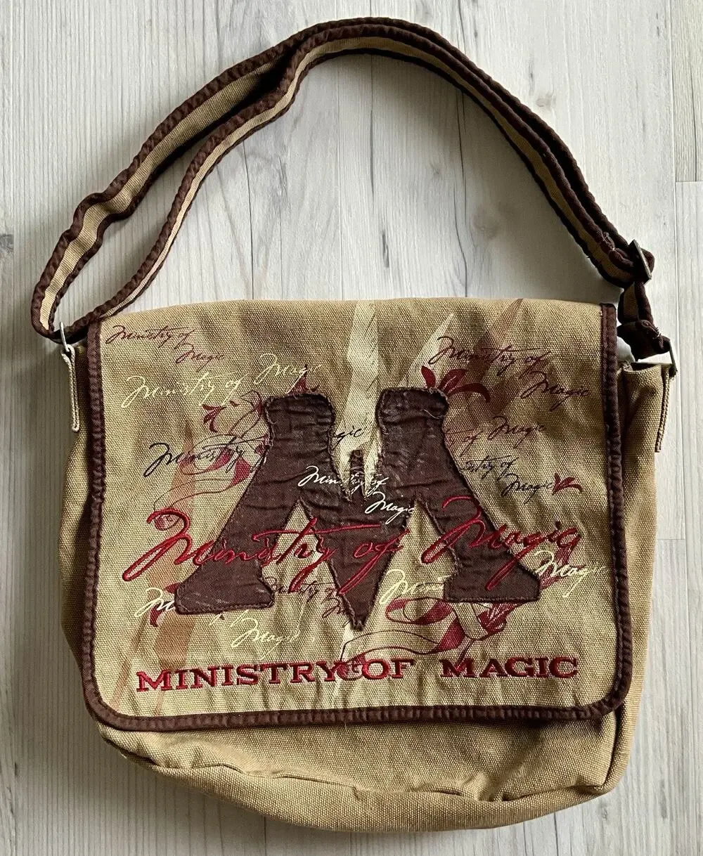 Universal Studios Harry Potter Ministry of Magic Brown Canvas Messenger Bag